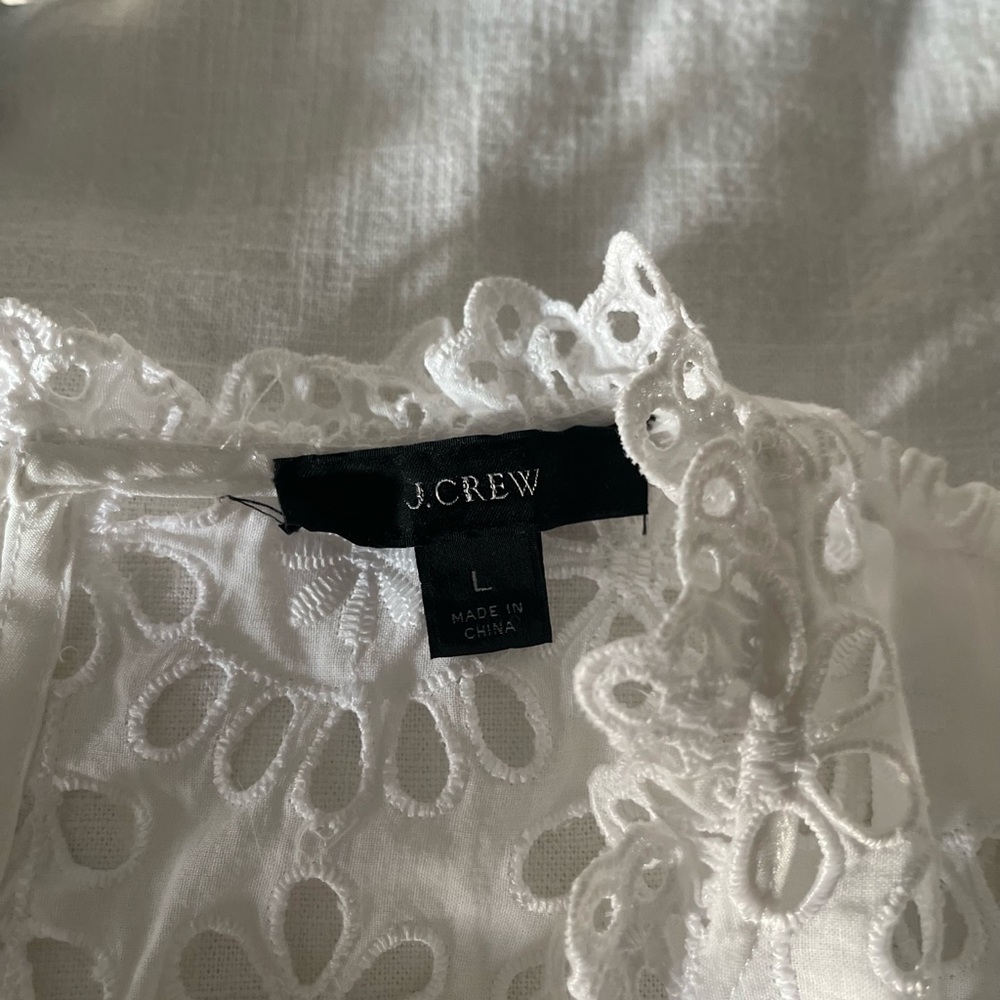 J CrewElegant White Eyelet Sleeveless Top - Picture 8 of 8